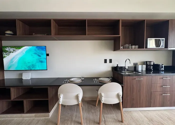 Location In Playa Rooftop Pool, Nearby * Playa del Carmen