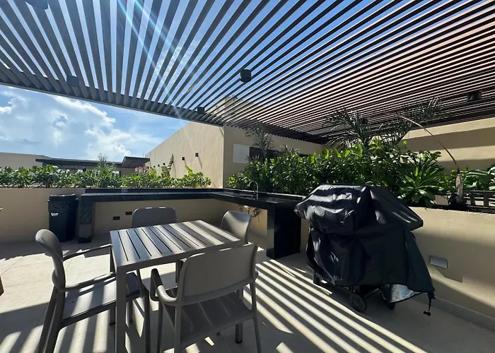 Location In Playa Rooftop Pool, Nearby Apartment