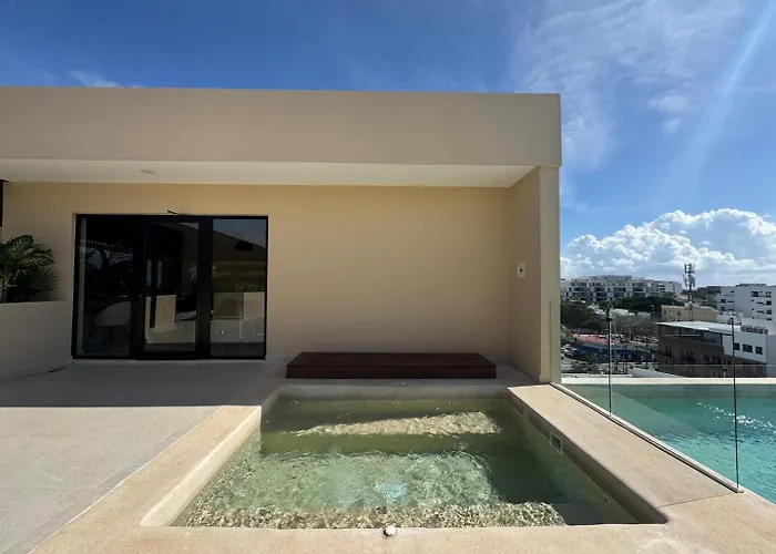 Apartment Location In Playa Rooftop Pool, Nearby