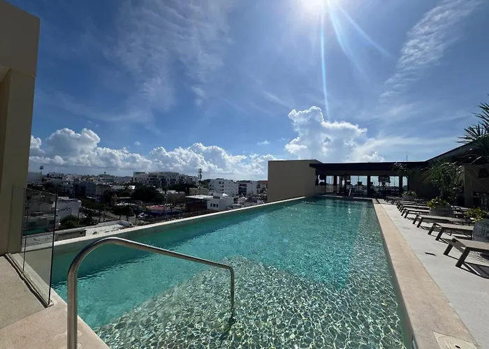 Location In Playa Rooftop Pool, Nearby * Playa del Carmen