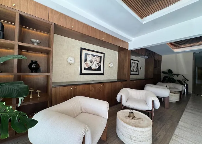 Apartment Location In Playa Rooftop Pool, Nearby
